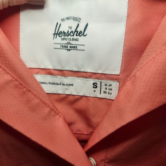 HERSCHEL Women’s ZIP FRONT LIGHT WEIGHT WINDBREAKER JACKET Pink Size Small - Picture 2 of 4